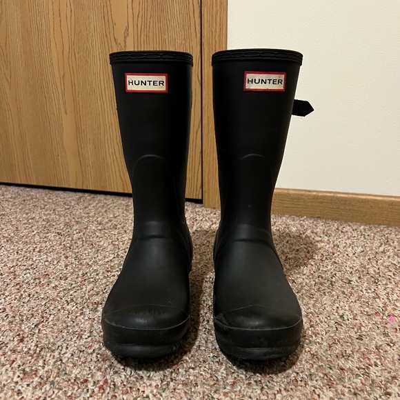 Hunter Shoes - Hunter Women’s Original Short Rain Boots Black, Size